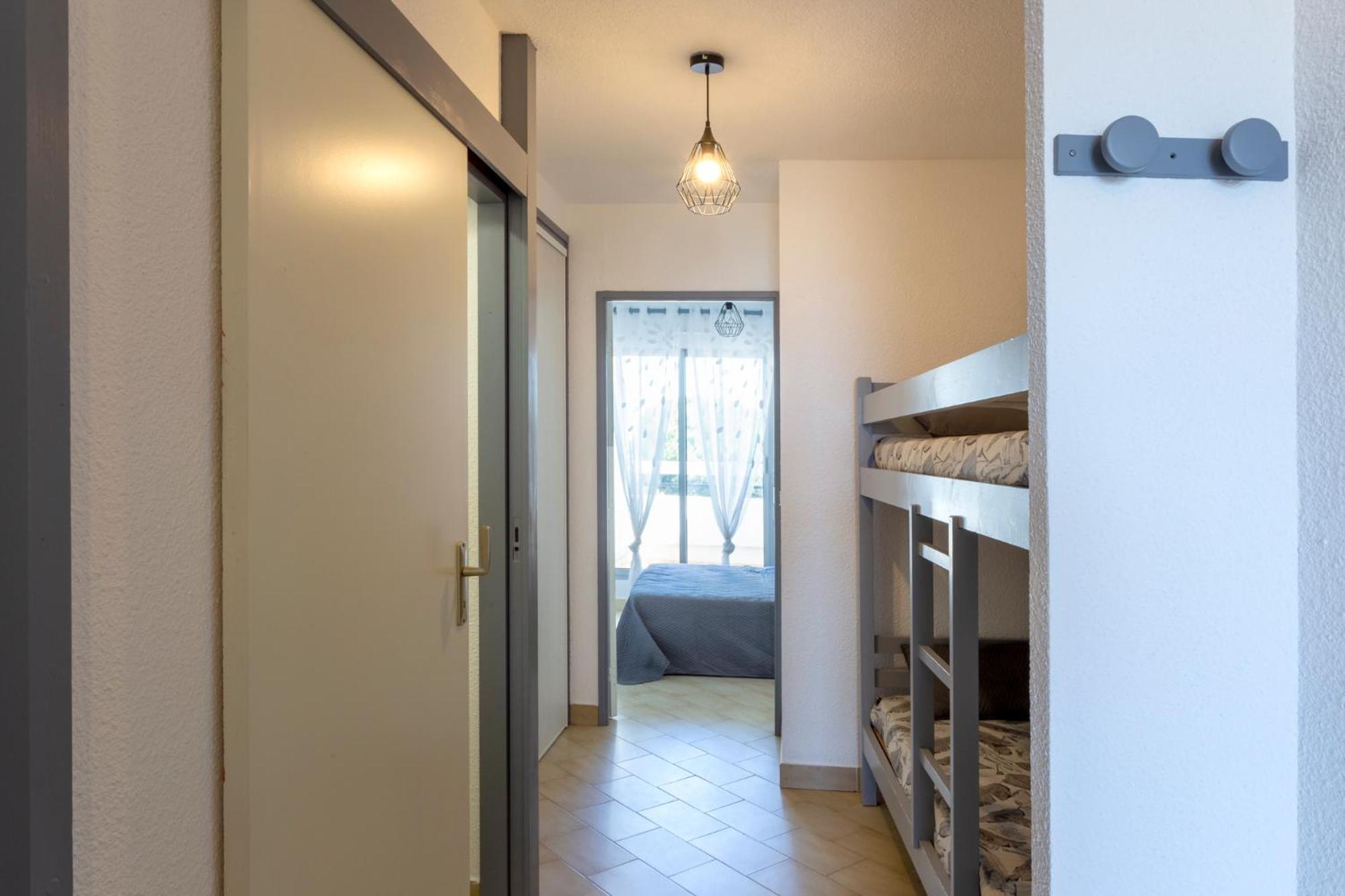 Chez Fabienne - Superbe Appartement Avec Vue Sur La Mer Et Parking La Grande-Motte Exterior foto