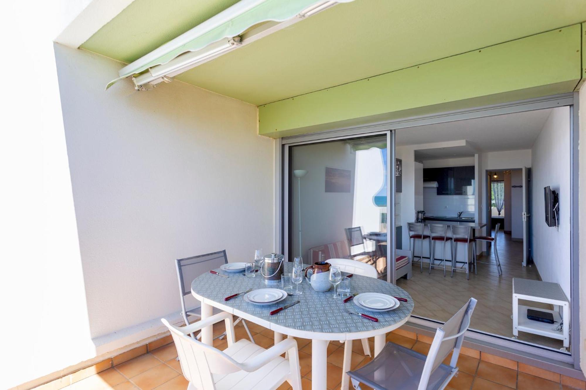 Chez Fabienne - Superbe Appartement Avec Vue Sur La Mer Et Parking La Grande-Motte Exterior foto