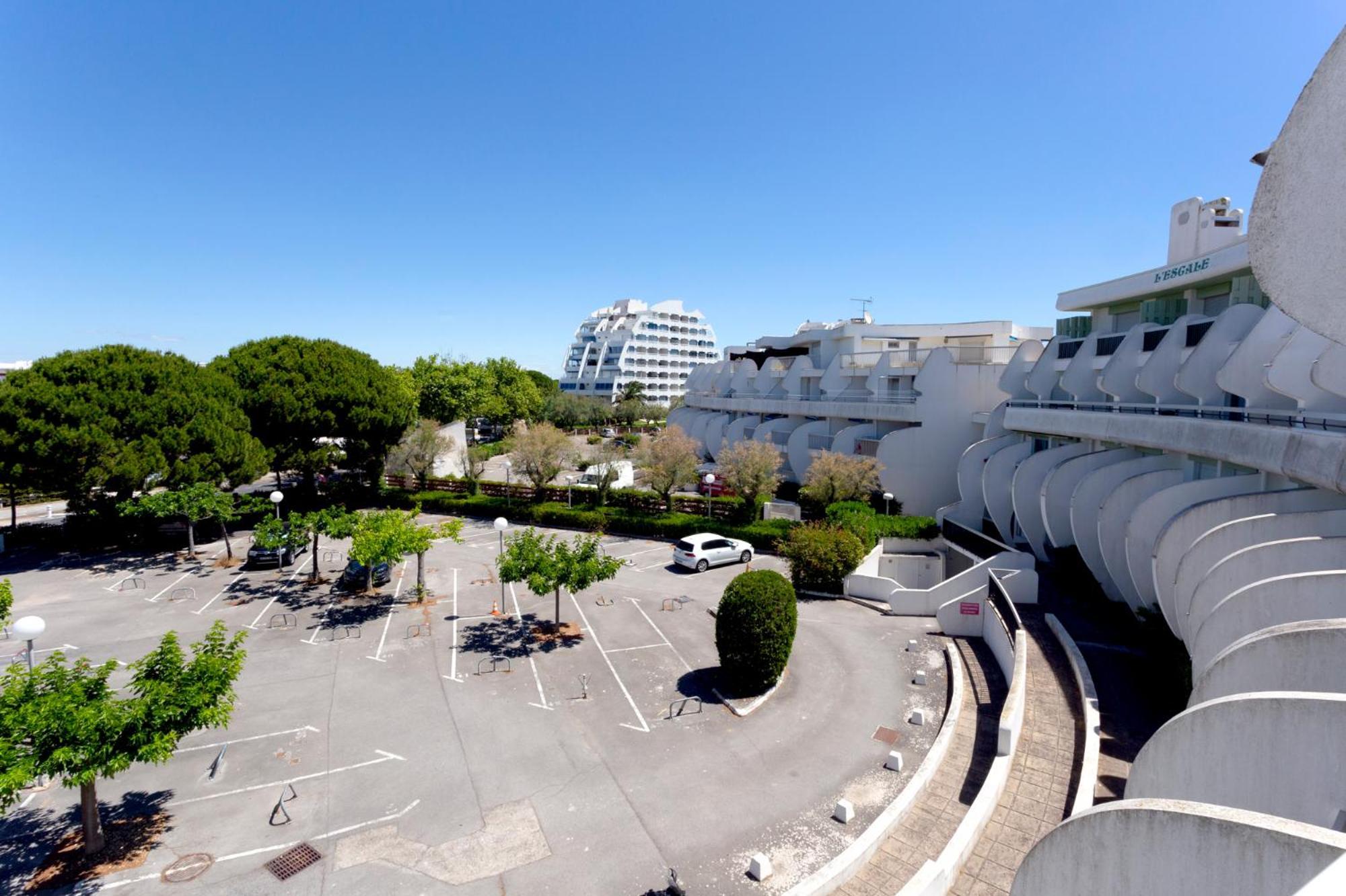 Chez Fabienne - Superbe Appartement Avec Vue Sur La Mer Et Parking La Grande-Motte Exterior foto